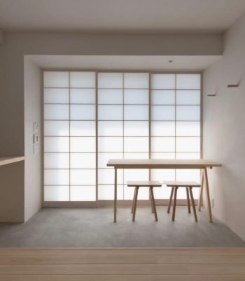 camera traditionala japoneza cu usi shoji